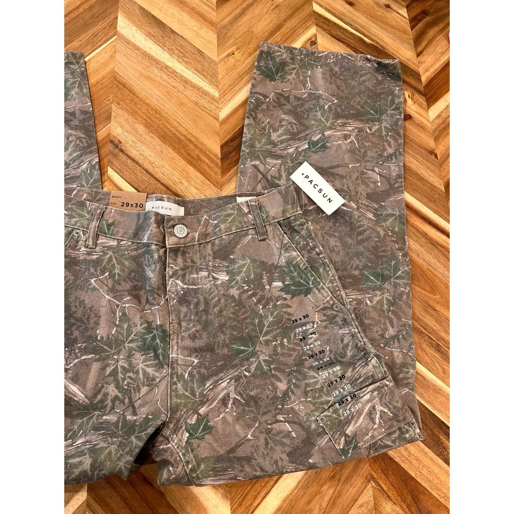 NWT PACSUN‎ LEAF PRINT MEN'S CAMO BAGGY CARGO PANTS